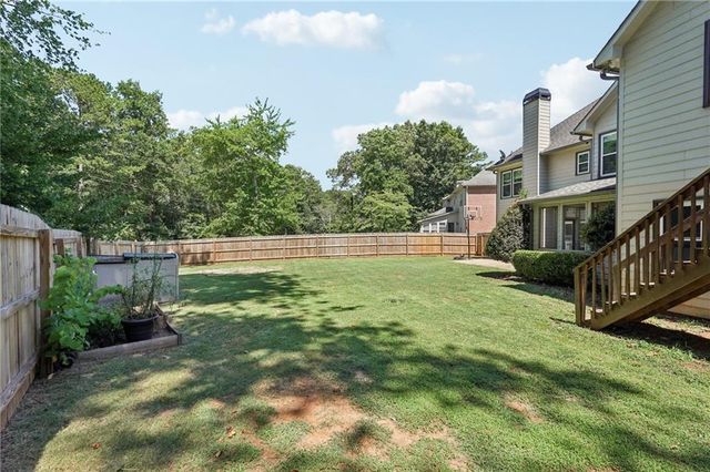 1496 Fallsbrook NW Court, Acworth, GA 30101