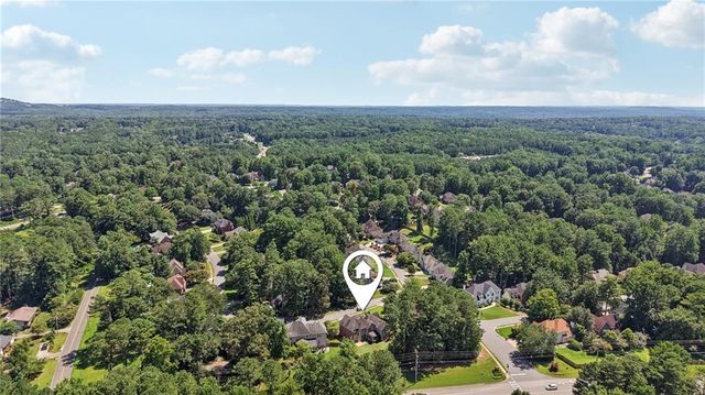 1496 Fallsbrook NW Court, Acworth, GA 30101