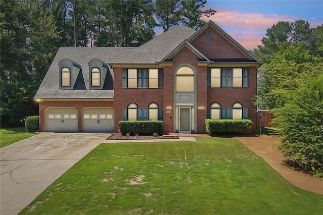 1496 Fallsbrook NW Court, Acworth, GA 30101