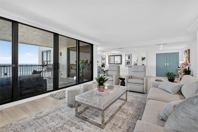 19670 Beach Rd A601, Tequesta, FL 33469