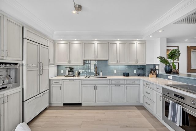 19670 Beach Rd A601, Tequesta, FL 33469