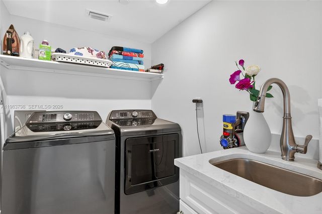 19670 Beach Rd A601, Tequesta, FL 33469