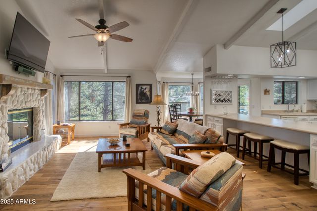 3651 Crown Dancer Drive 8A, Pinetop, AZ 85935