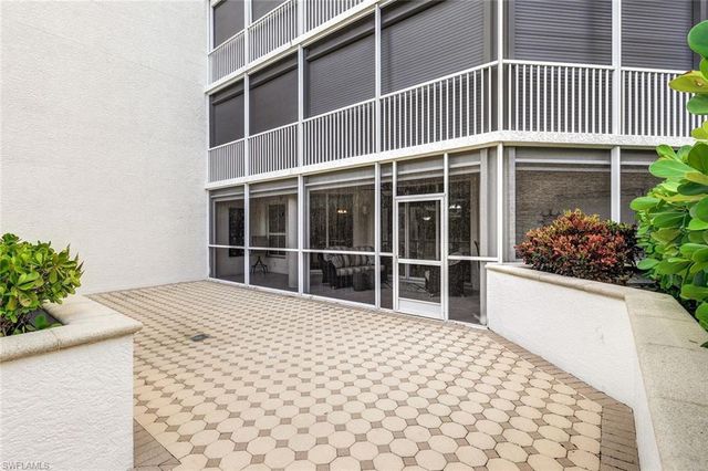 315 Dunes Blvd Apt T1 01, Naples, FL 34110