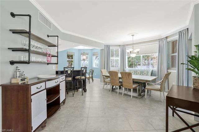 315 Dunes Blvd Apt T1 01, Naples, FL 34110