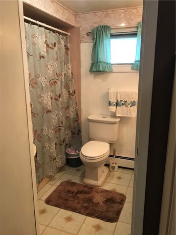 179 LANE 4 Road, Warwick, RI 02888