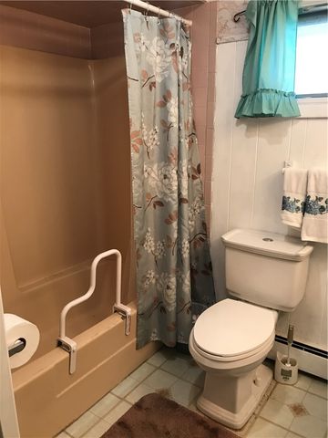 179 LANE 4 Road, Warwick, RI 02888