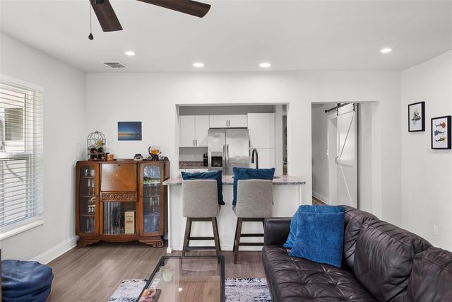 4006 S CHURCH AVENUE, Tampa, FL 33611