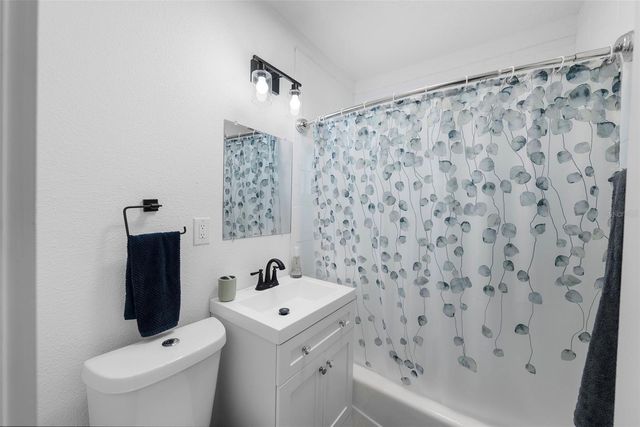 4006 S CHURCH AVENUE, Tampa, FL 33611