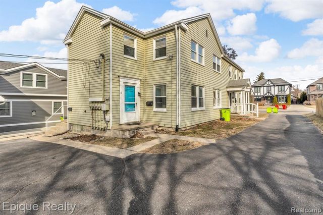 333 Woodward Avenue 1, Rochester, MI 48307