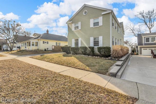 333 Woodward Avenue 1, Rochester, MI 48307