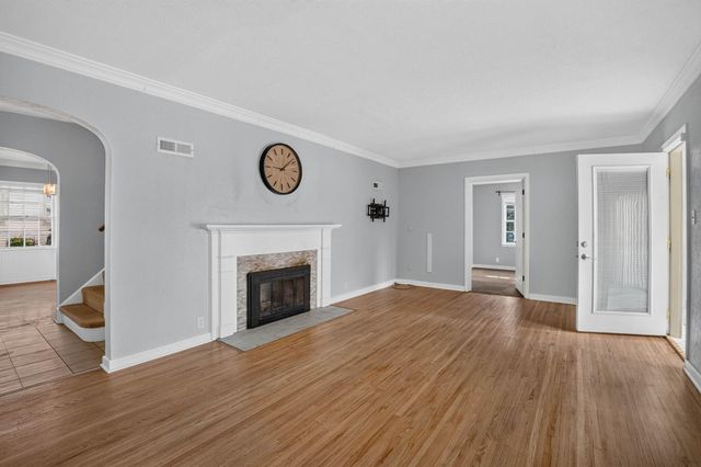 135 Byron Avenue, Waterloo, IA 50702