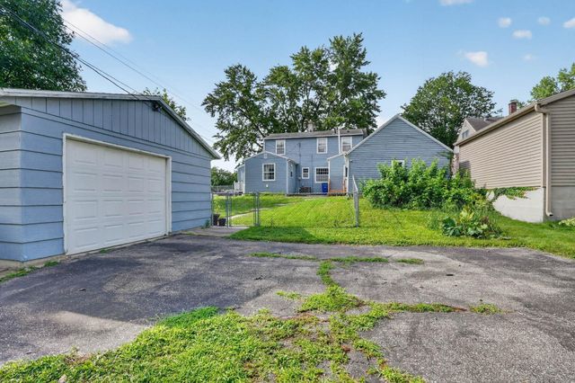 135 Byron Avenue, Waterloo, IA 50702