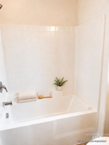 915 Blueridge Dr, Kimberly, ID 83341