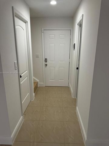 18101 NW 68th Avenue D207, Hialeah, FL 33015