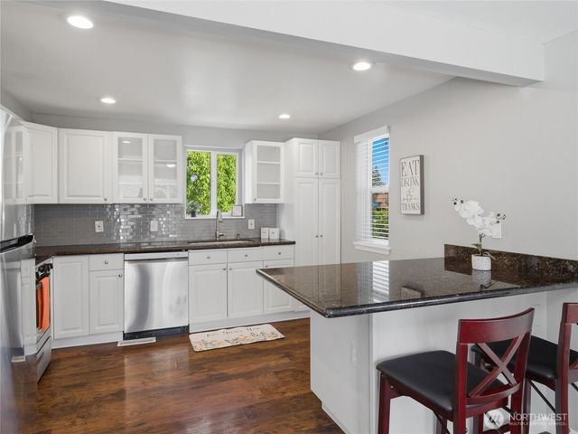 1025 S Prospect Street, Tacoma, WA 98405