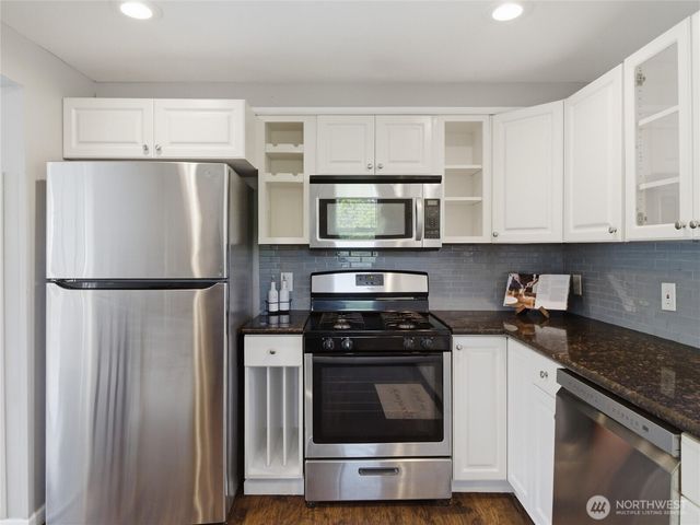 1025 S Prospect Street, Tacoma, WA 98405