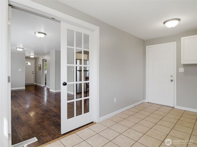 1025 S Prospect Street, Tacoma, WA 98405