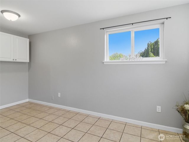 1025 S Prospect Street, Tacoma, WA 98405