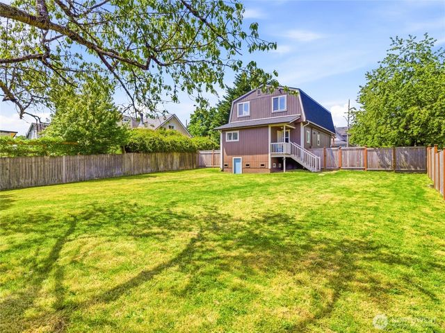 1025 S Prospect Street, Tacoma, WA 98405