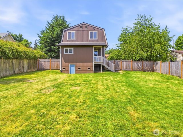 1025 S Prospect Street, Tacoma, WA 98405