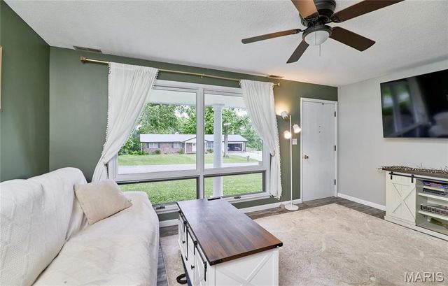 7 Myron Place, Troy, MO 63379