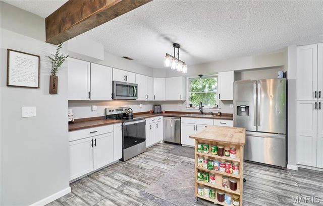7 Myron Place, Troy, MO 63379