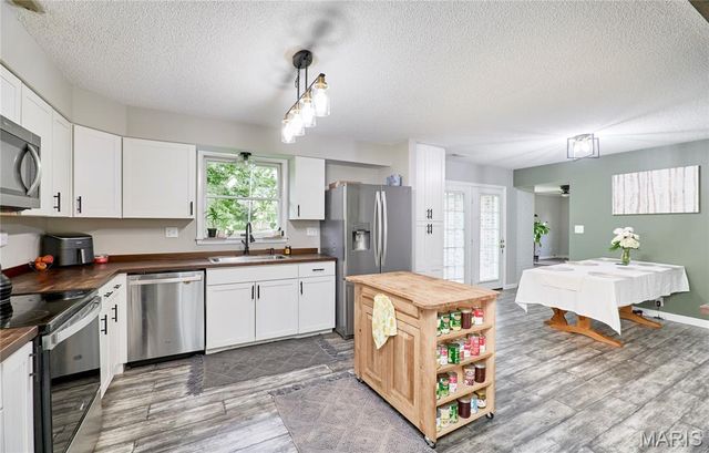 7 Myron Place, Troy, MO 63379