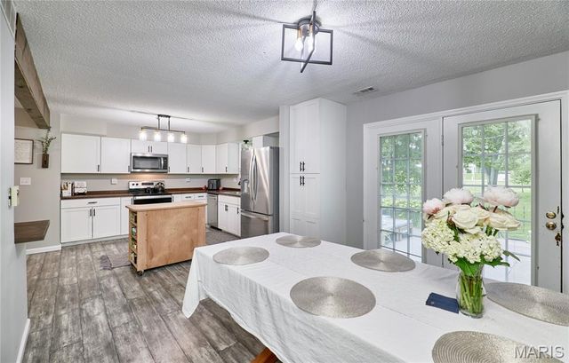 7 Myron Place, Troy, MO 63379