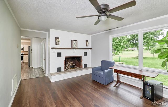 7 Myron Place, Troy, MO 63379