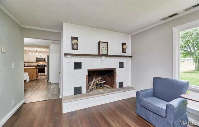 7 Myron Place, Troy, MO 63379