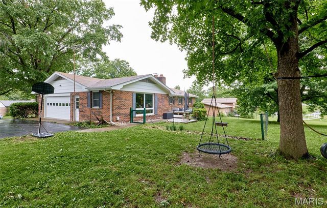 7 Myron Place, Troy, MO 63379