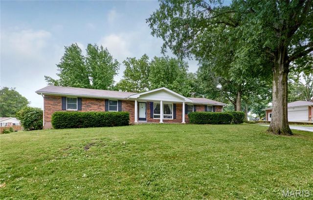 7 Myron Place, Troy, MO 63379
