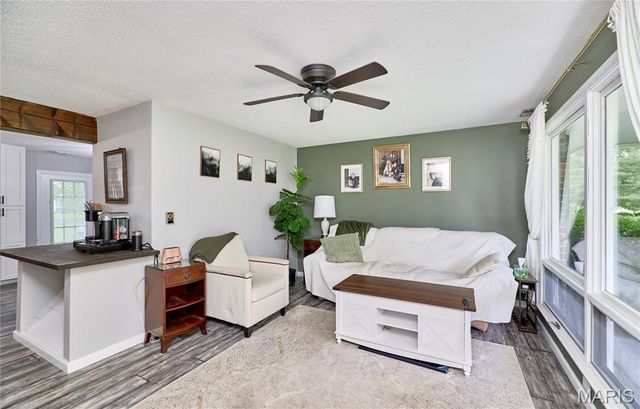 7 Myron Place, Troy, MO 63379