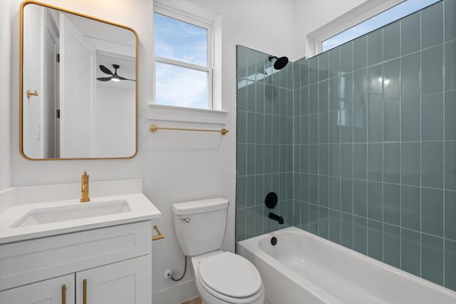 717 Janisch Road I, Houston, TX 77018