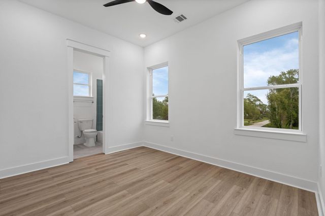 717 Janisch Road I, Houston, TX 77018