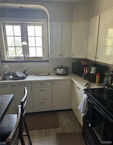 44 Jendale Court, Jennings, MO 63136