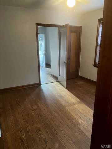 44 Jendale Court, Jennings, MO 63136