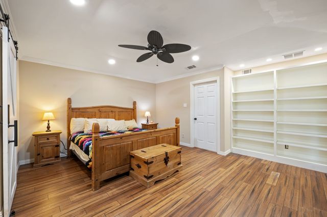 1947 Chesham Drive, Carrollton, TX 75007