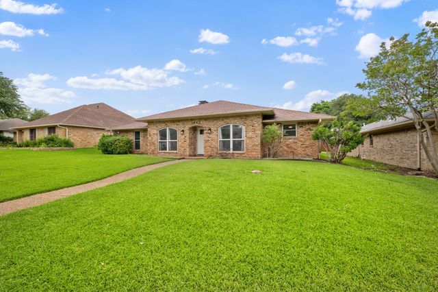 1947 Chesham Drive, Carrollton, TX 75007