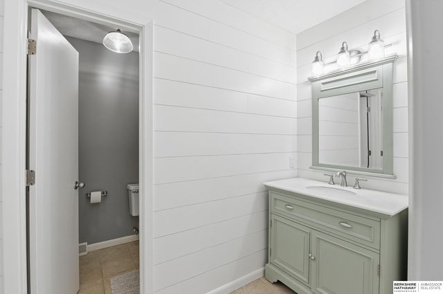 12733 Forestdale Drive, Bellevue, NE 68123