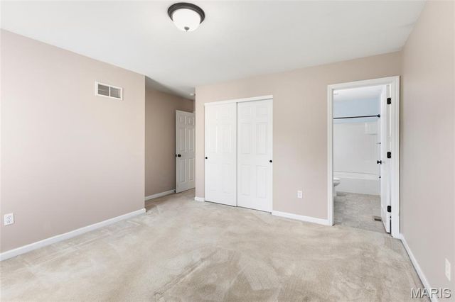 1181 Regents Court, O'fallon, MO 63368