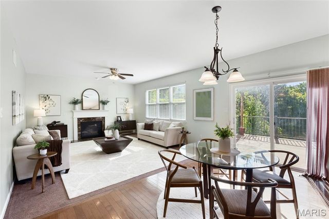 1181 Regents Court, O'fallon, MO 63368
