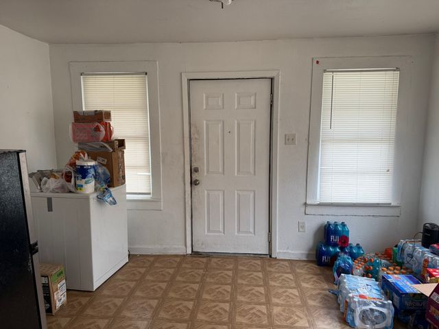 1418 E Overton Road, Dallas, TX 75216