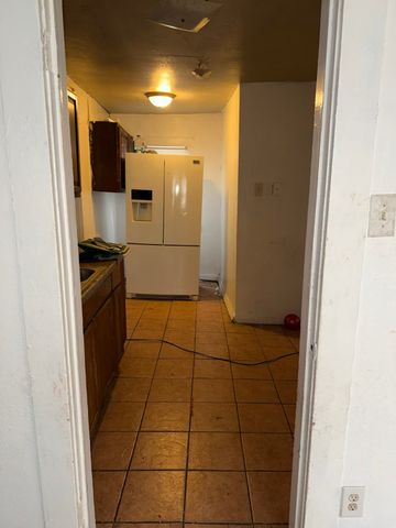 1418 E Overton Road, Dallas, TX 75216