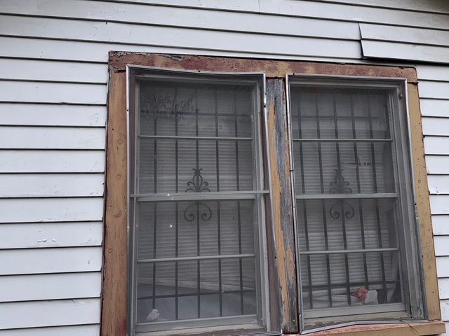 1418 E Overton Road, Dallas, TX 75216