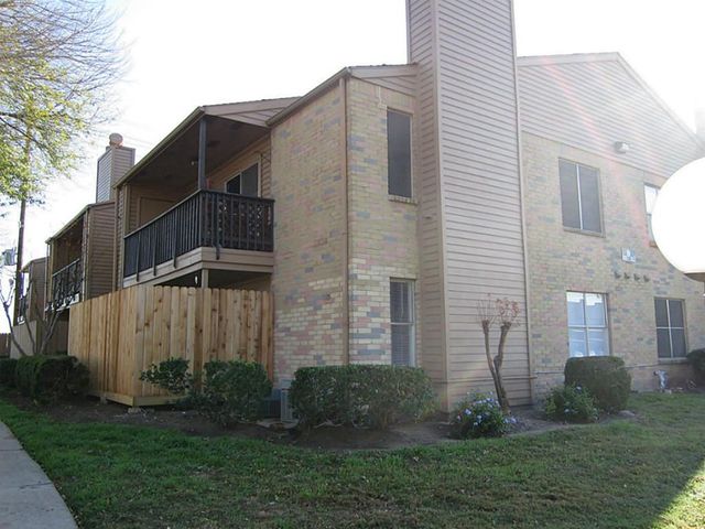 10555 Turtlewood Court 1102, Houston, TX 77072