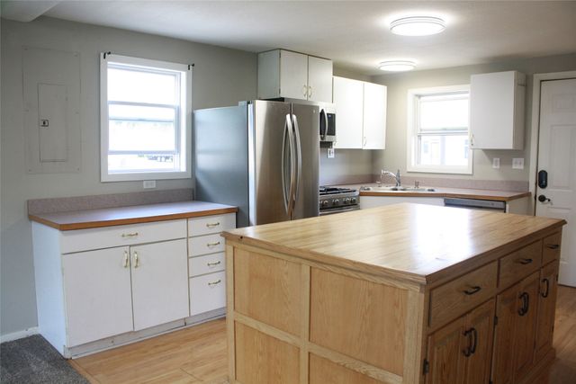 311 W Church Street, Panora, IA 50216