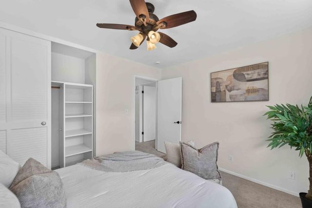 255 S Rengstorff Avenue 42, Mountain View, CA 94040