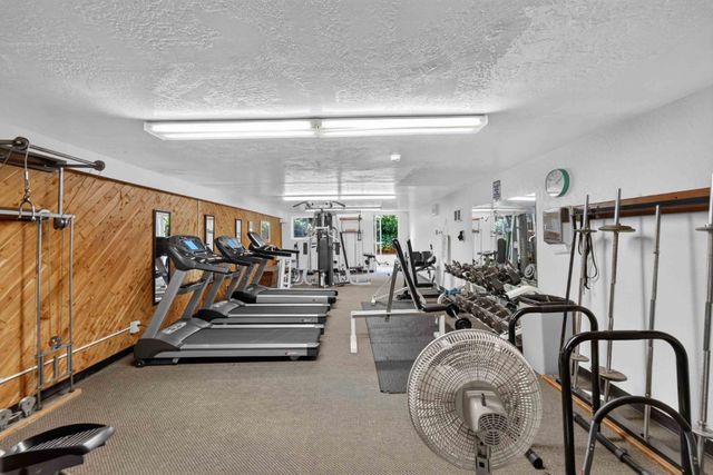 255 S Rengstorff Avenue 42, Mountain View, CA 94040